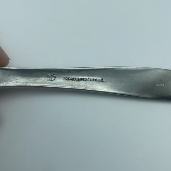 Salad Serving Fork Stardust (Sterling, 1957)
by GORHAM SILVER - Picture 4 of 8